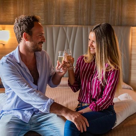 Hotel Prestige Montesilvano Marina Екстериор снимка