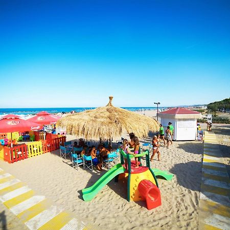 Hotel Prestige Montesilvano Marina Екстериор снимка